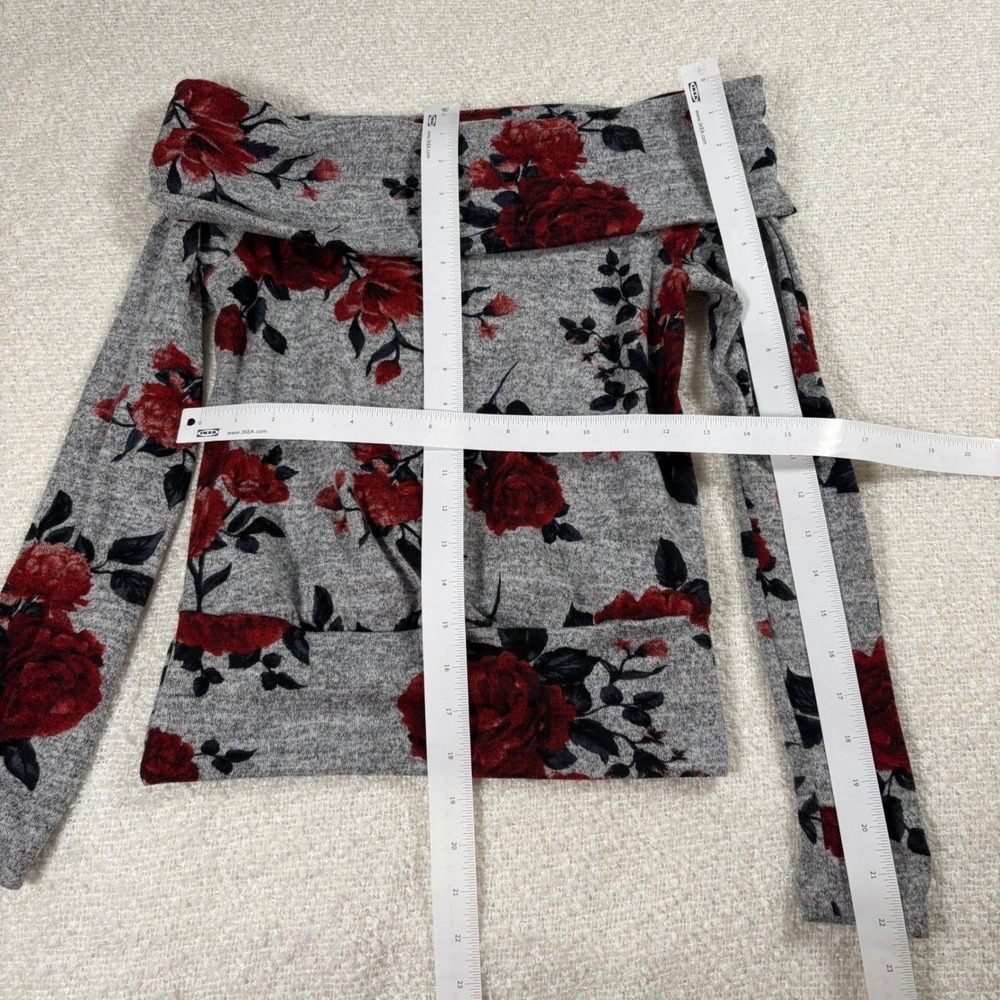 BCX y2k gray black red floral off shoulder sweater coquette chic romantic goth - Picture 5 of 6
